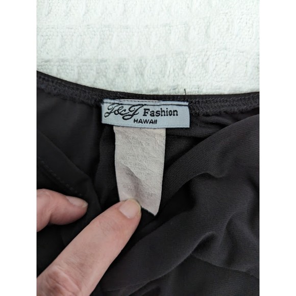 Hawaiian Dress - Picture 9 of 10